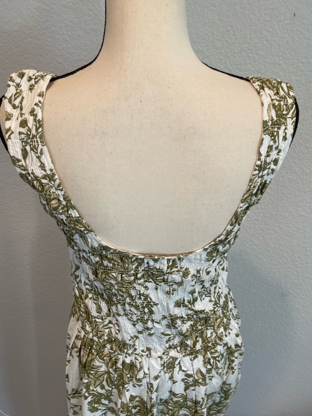 Sleeveless White Dress with Olive Green Botanical Print - Picture 3 of 10